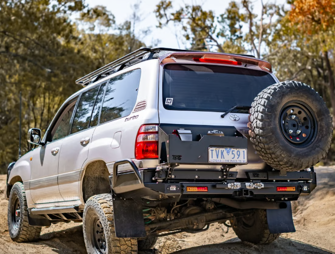 THE CRUISER COMPANY | Land Cruiser 100 Series (1998-2007) High Clearance Rear Bumper With Tow Hitch (TCC-100-RB-TOW)