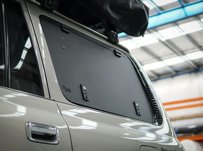 THE CRUISER COMPANY | Land Cruiser 80 Series (1991 - 1997) Lift Up Gull Wing Windows (LC80-WINDOW)