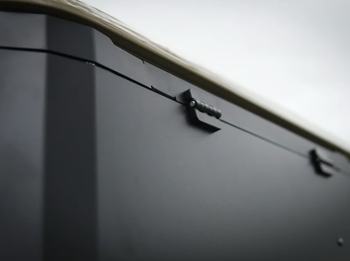 THE CRUISER COMPANY | Land Cruiser 76 Series Lift Up Gull Wing Window (LC76-WINDOW)