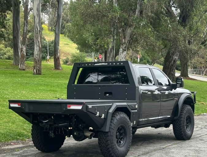 ALUBLACK | Tacoma 3rd Gen (2016 - Present) & Tundra 3rd Gen (2022 - 2024) Flatbed Tray
