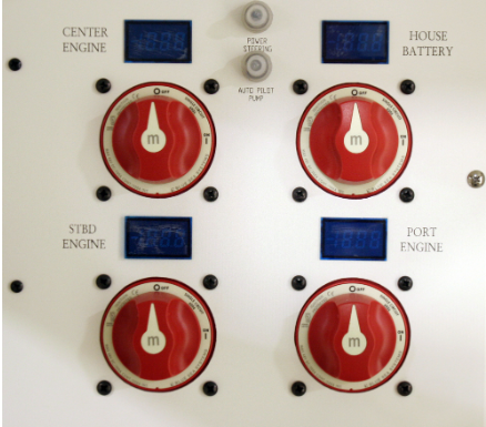 BLUE SEA SYSTEMS | m-Series Mini On-Off Battery Switch with Knob (6006)