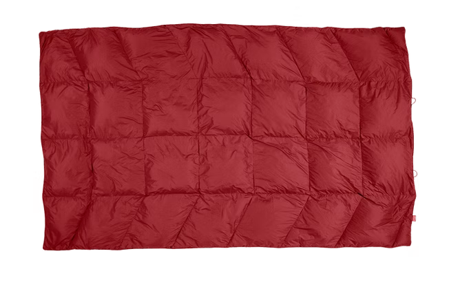 BORN OUTDOOR | Sierra Down Quilt