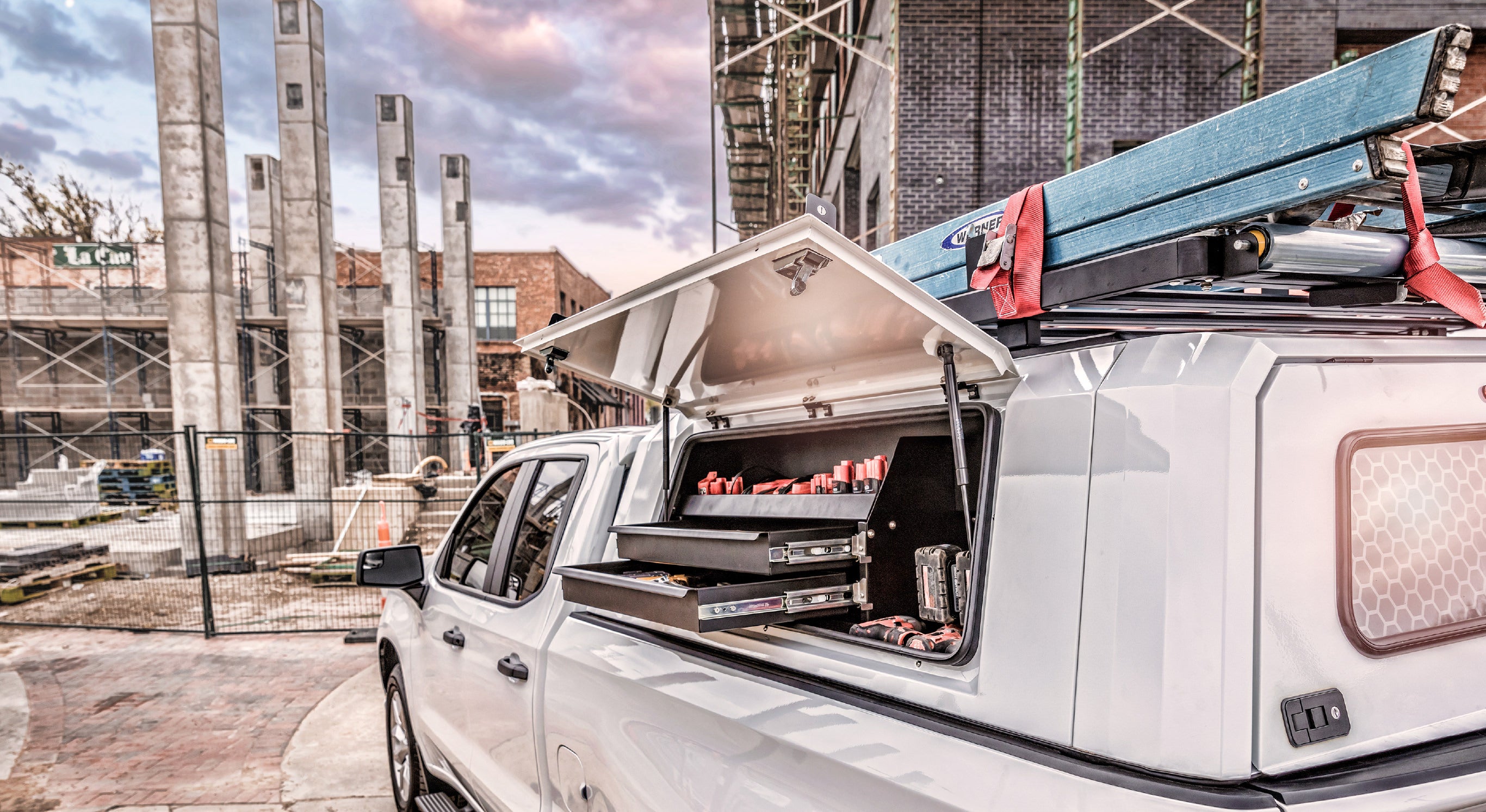 SMARTCAP | Tacoma 4th Gen (2024-26) EVOc Commercial (EC1312-WH)