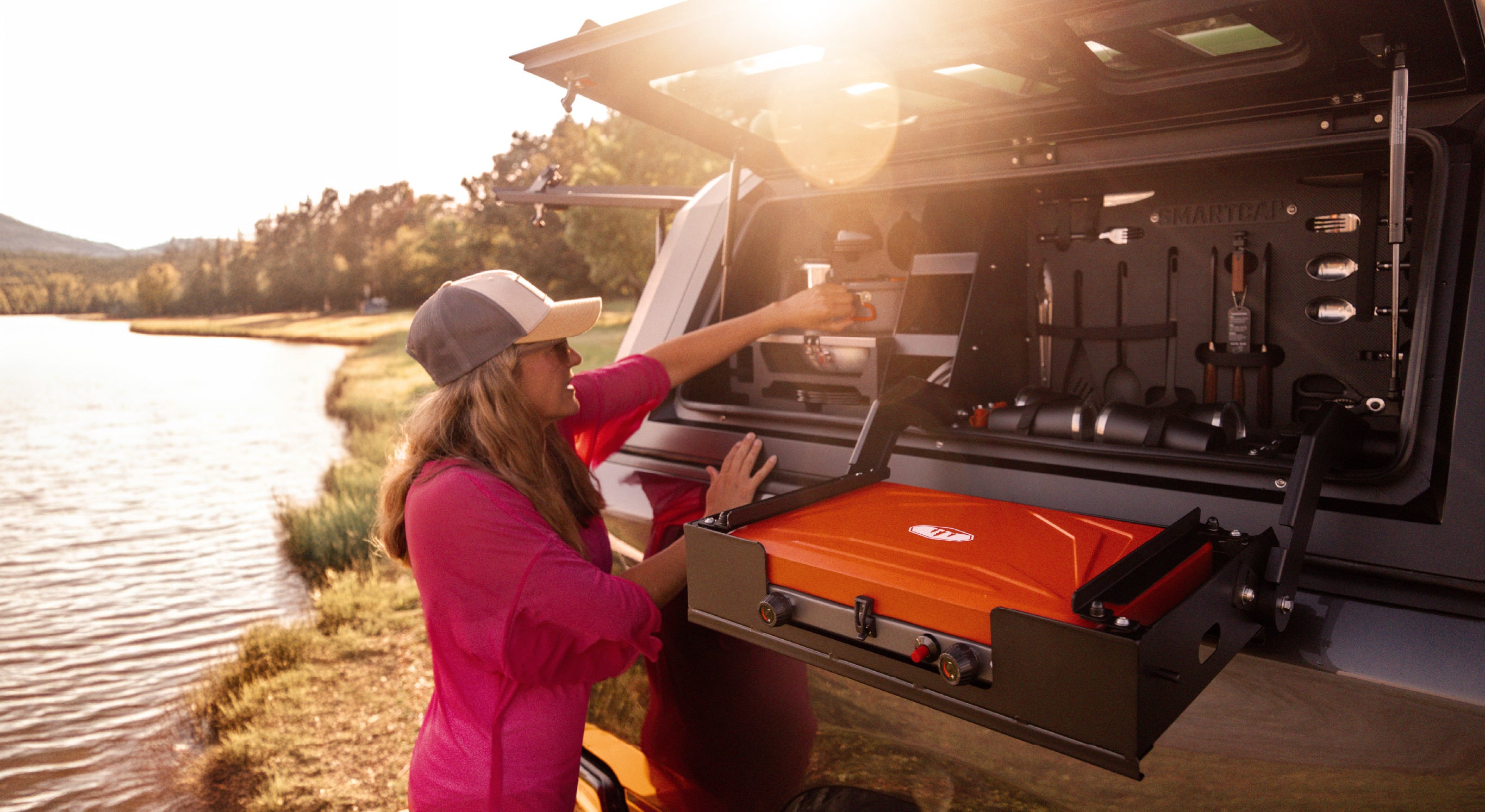 SMARTCAP | Chevrolet Silverado & GMC Sierra 1500 (2019-26) EVOd Defender (ED0108-MB)