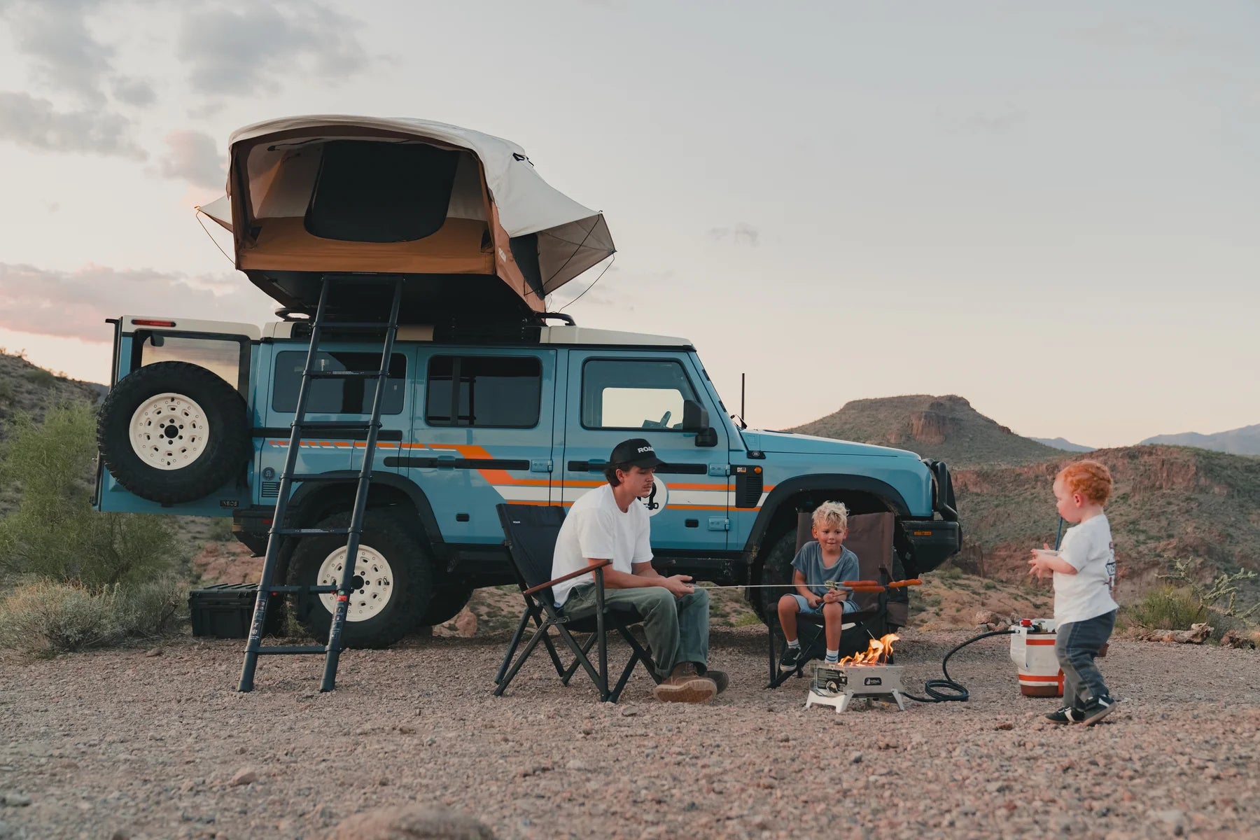 ROAM ADVENTURE | Vagabond 2.0 Rooftop Tent