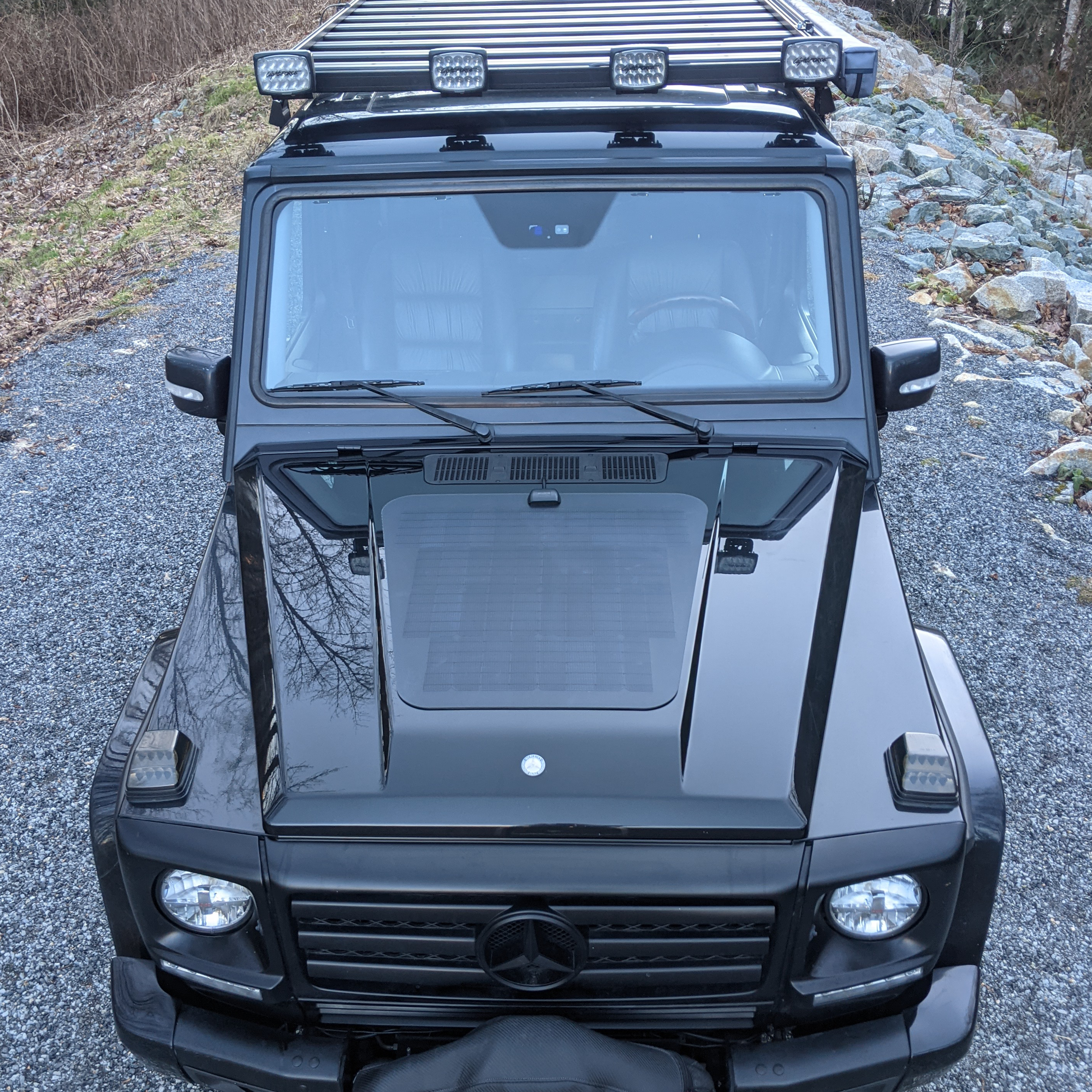 cascadia 4x4 g-wagen hood solar panel system 65 watt