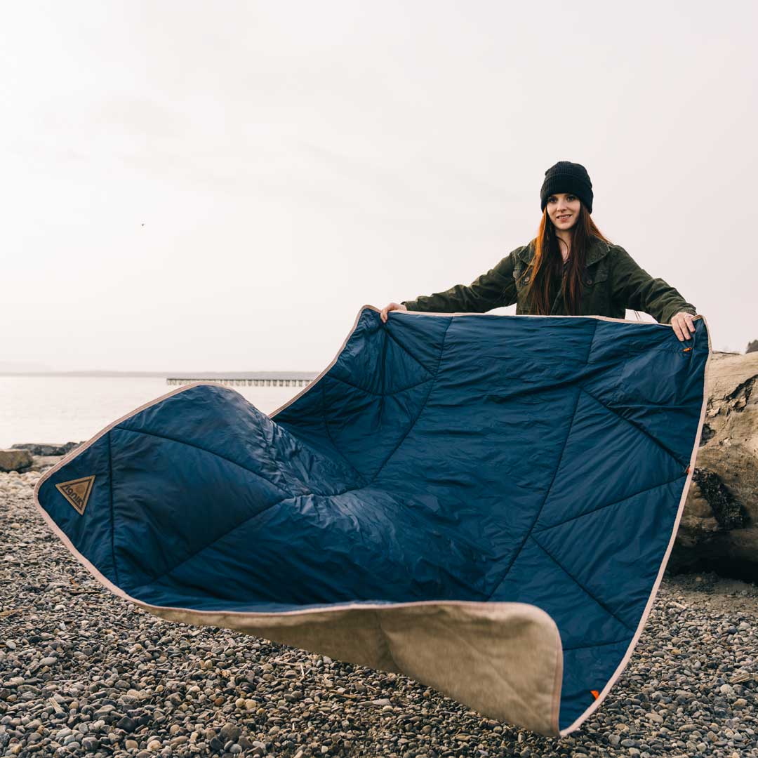 IGNIK OUTDOORS | Topside Heated Blanket