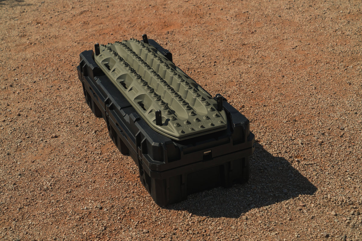 ROAM 95L Rugged Case with Traction Board Mounts - manufacturer photo 2