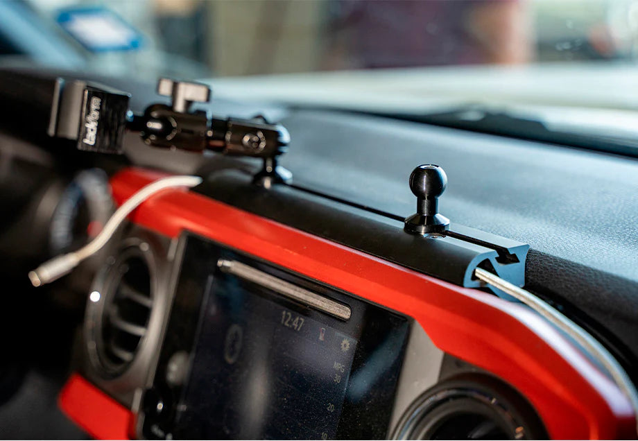 CALI RAISED | Tacoma 3rd Gen 2016-2024 Dash Accessory Mount (CR3086)