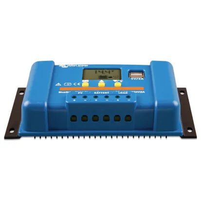 VICTRON ENERGY | BlueSolar PWM Charge Controller LCD & USB (1041681)