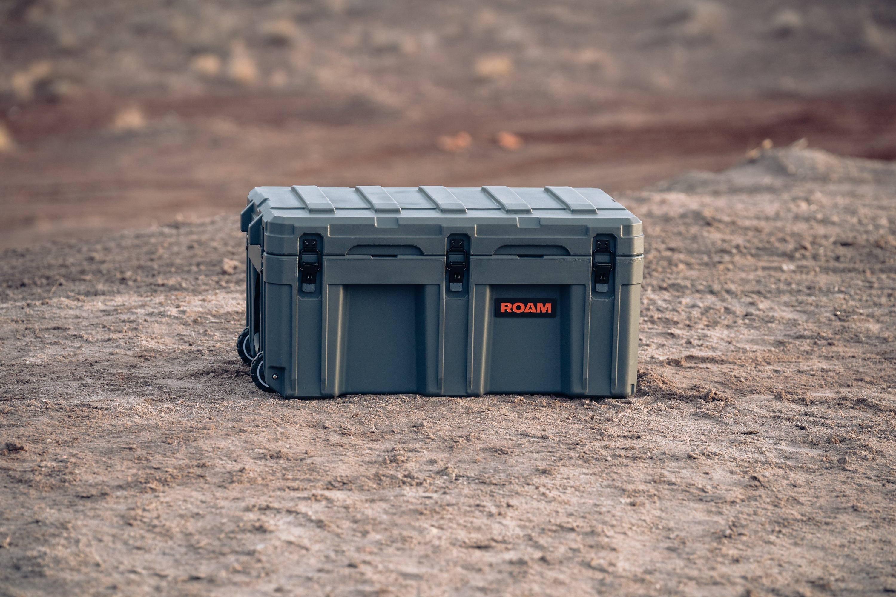 ROAM ADVENTURE | 125L Rolling Rugged Case