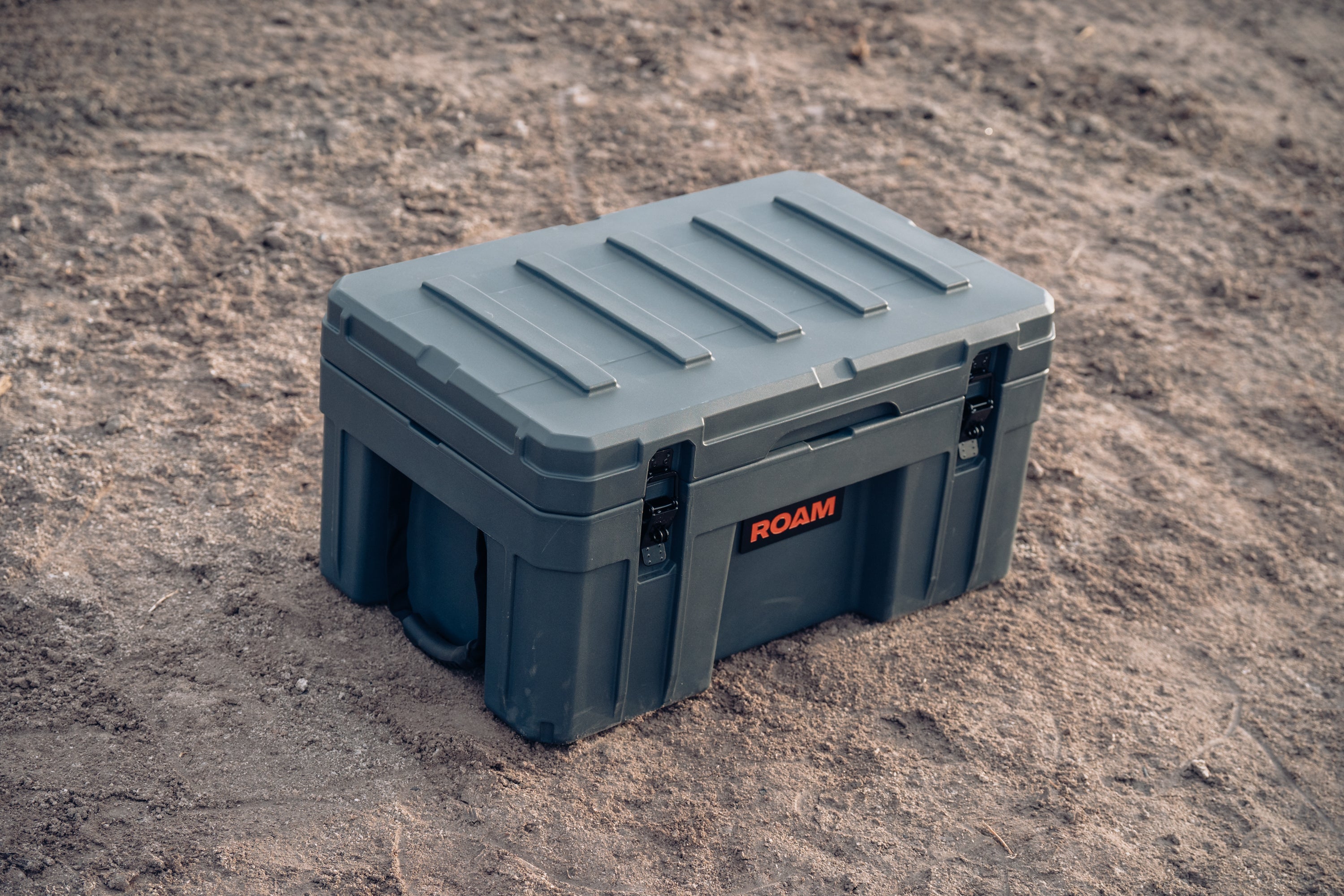 ROAM ADVENTURE | 76L Rugged Case