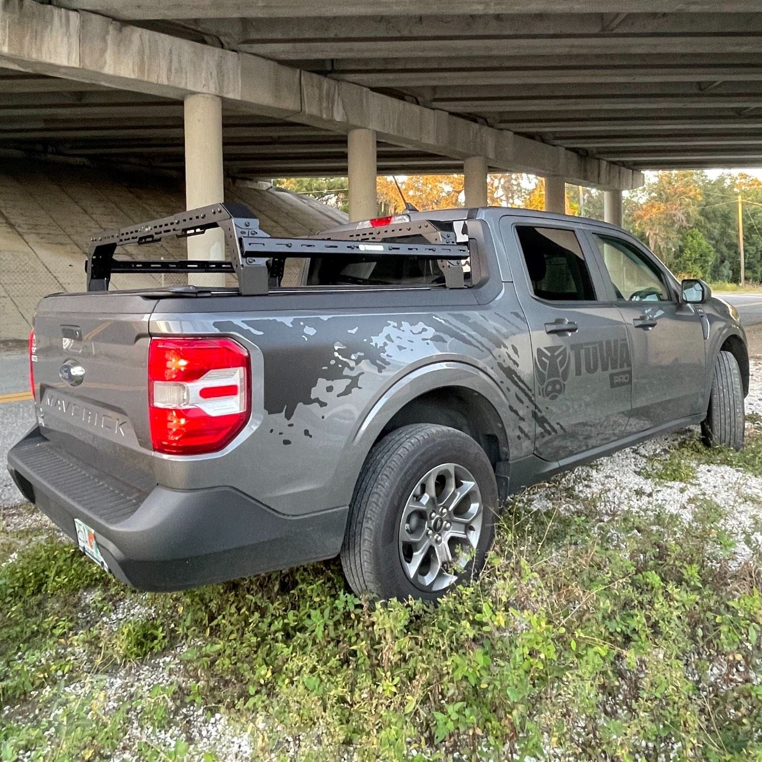 Ford Maverick SHIPROCK Mid Rack System Vehicle Base Rack Systems TUWA PRO®️ 