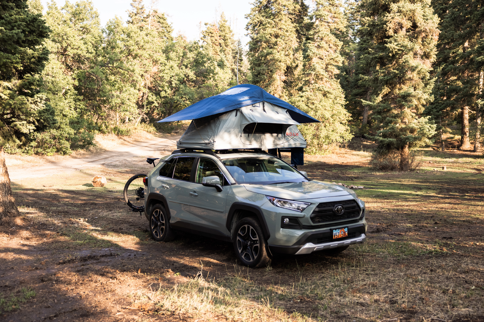 ROAM ADVENTURE | The Vagabond Lite Rooftop Tent