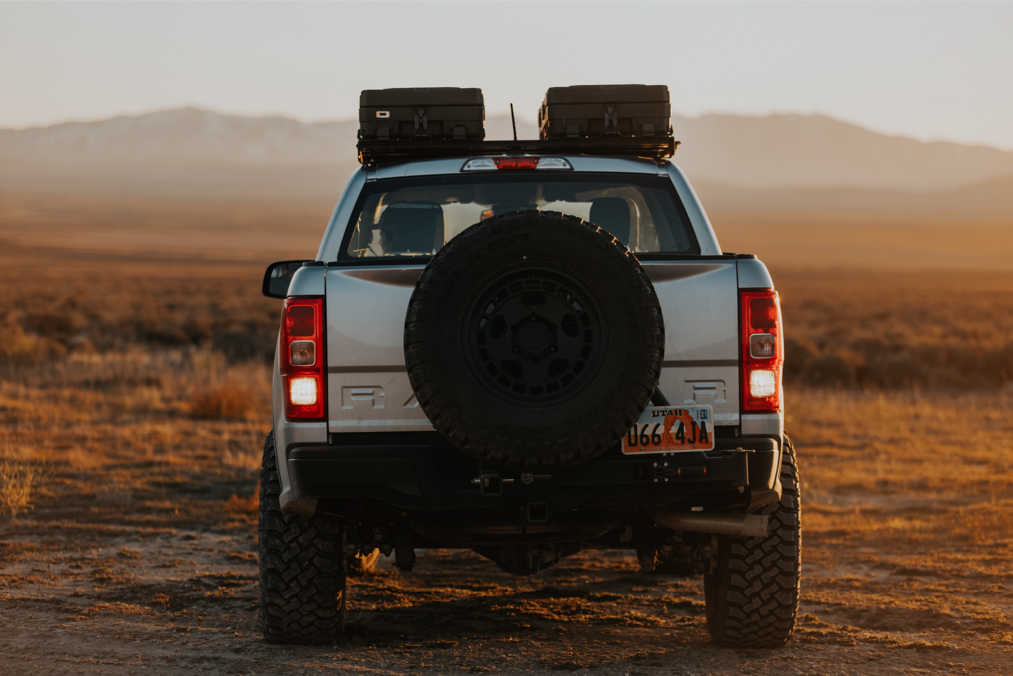 ROAM ADVENTURE | 83L Rugged Mounts